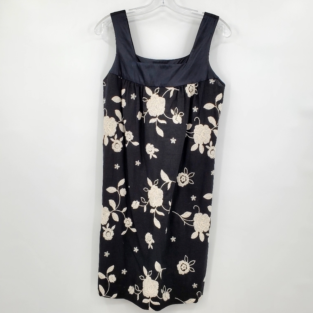 Karen Kane Linen Blend Black White Floral Embroidered Dress